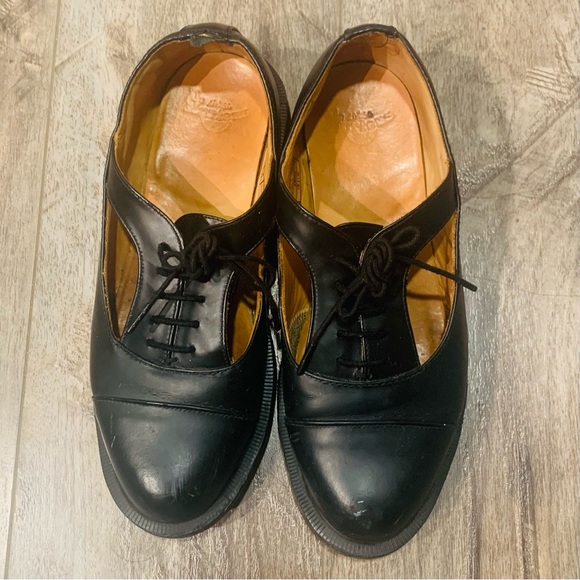 Dr.Martens Oxford Shoes - Picture 2 of 5